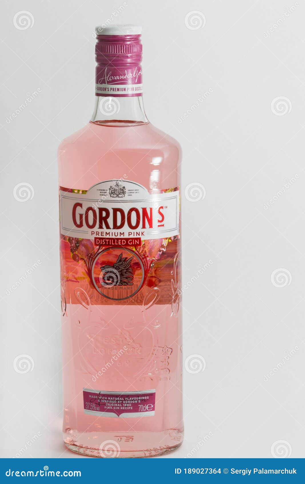 Download 6 010 Gin Bottle Photos Free Royalty Free Stock Photos From Dreamstime