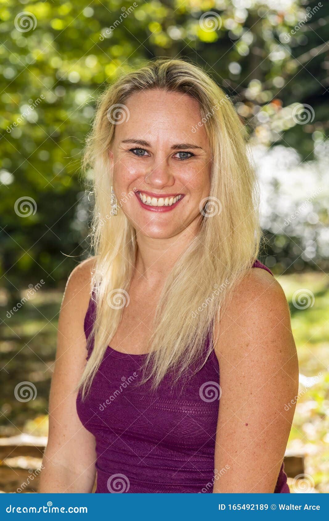 A Lovely Blonde Model Enjoys An Autumn Day Outdoors At The Park Stock Image Image Of Emotion