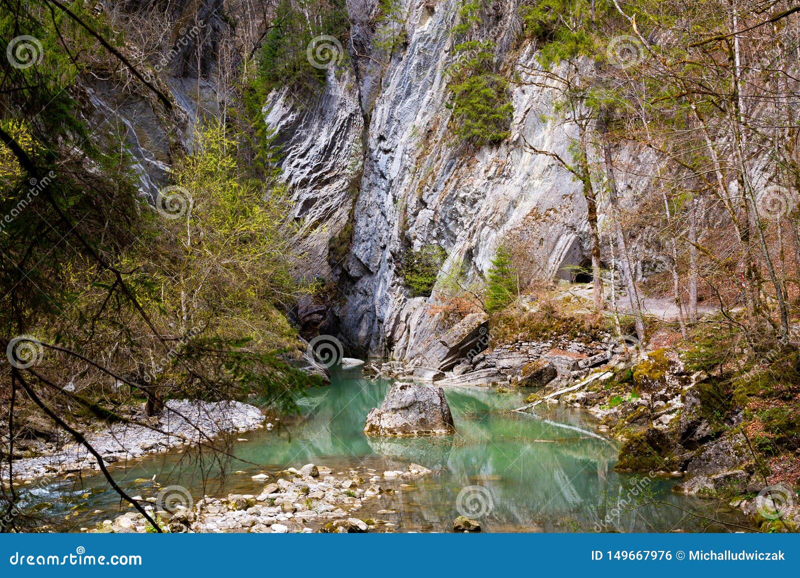 Gorges De La Jogne River Canyon in Broc, Switzerland Stock Photo - Image of  tourist, jogne: 149667976