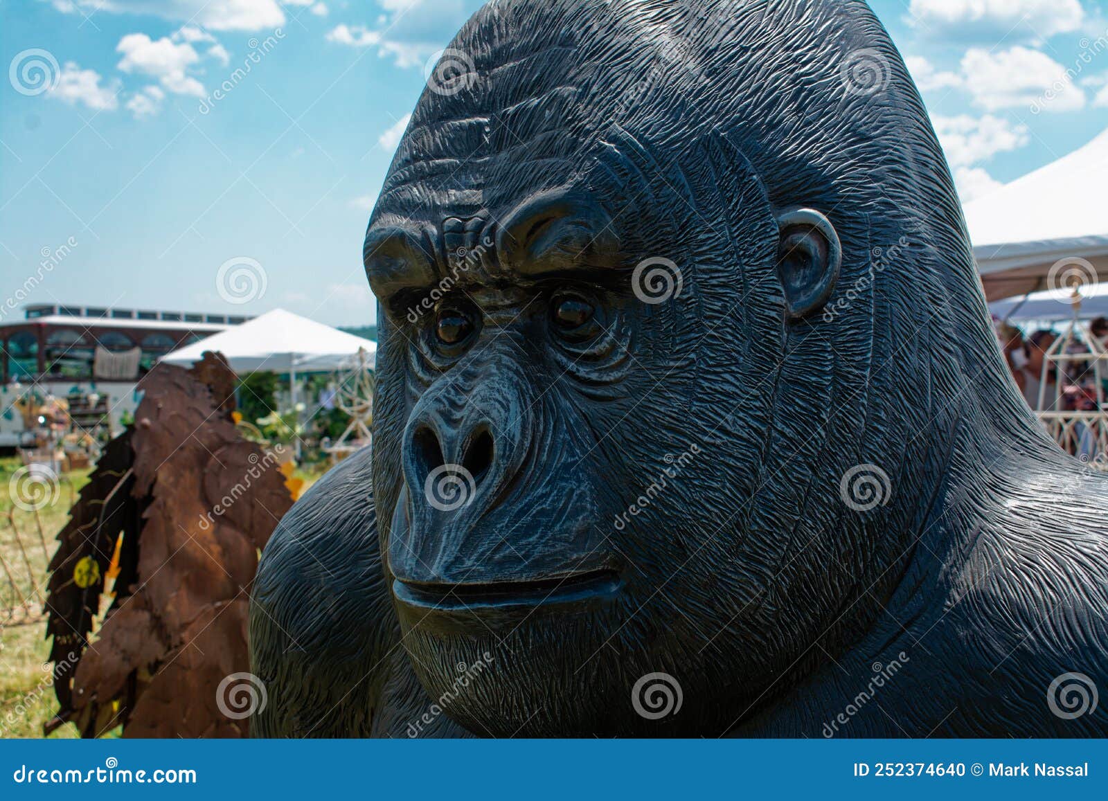 Gorilla editorial image. Image of bright, gorilla, exotic - 252374640