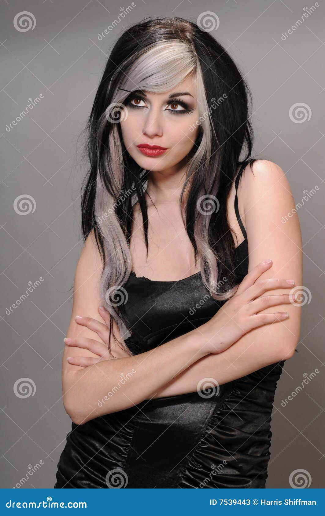 Romantic Goth Girl Hairstyles