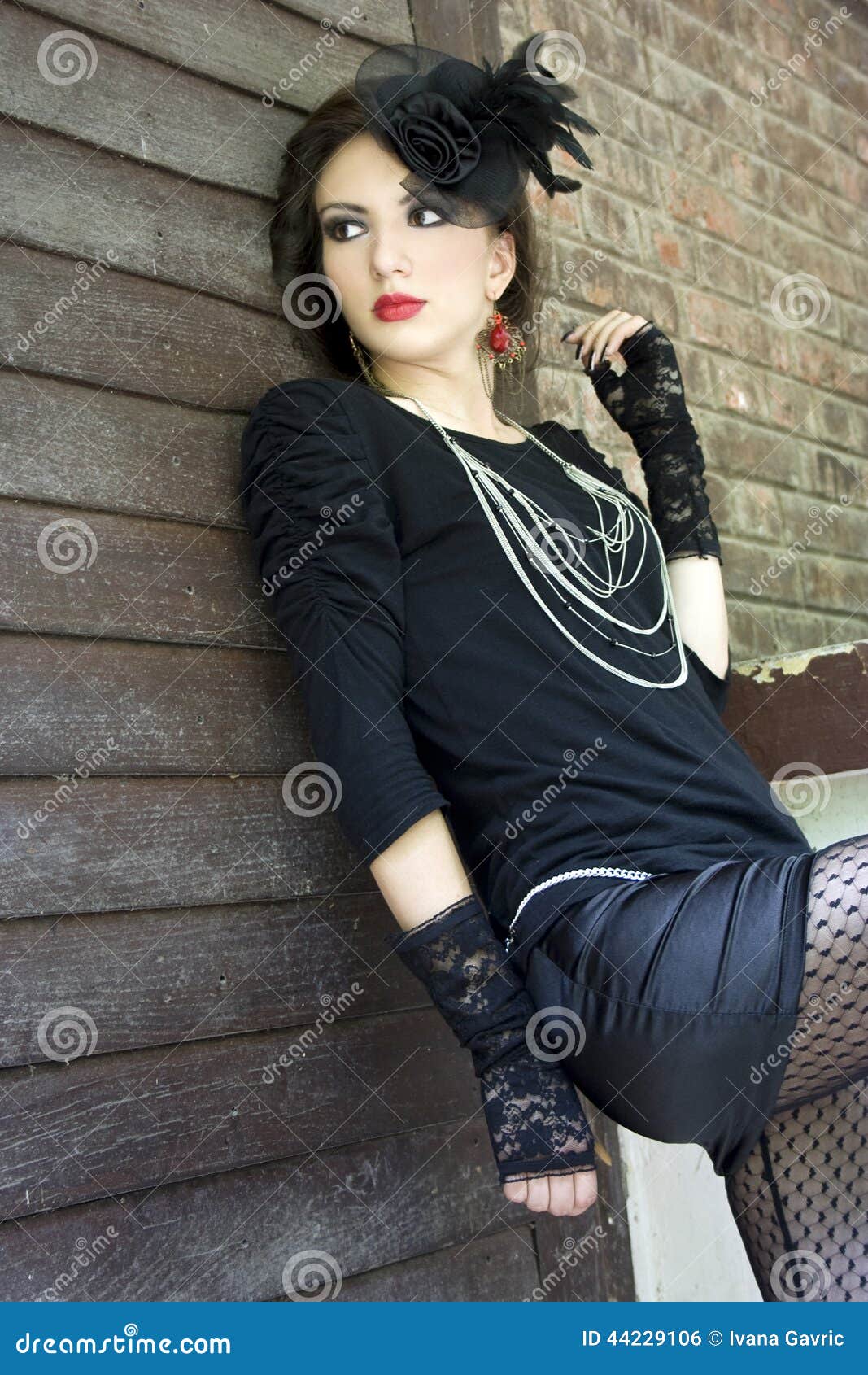 abby hardcore winter goth girl thumbs