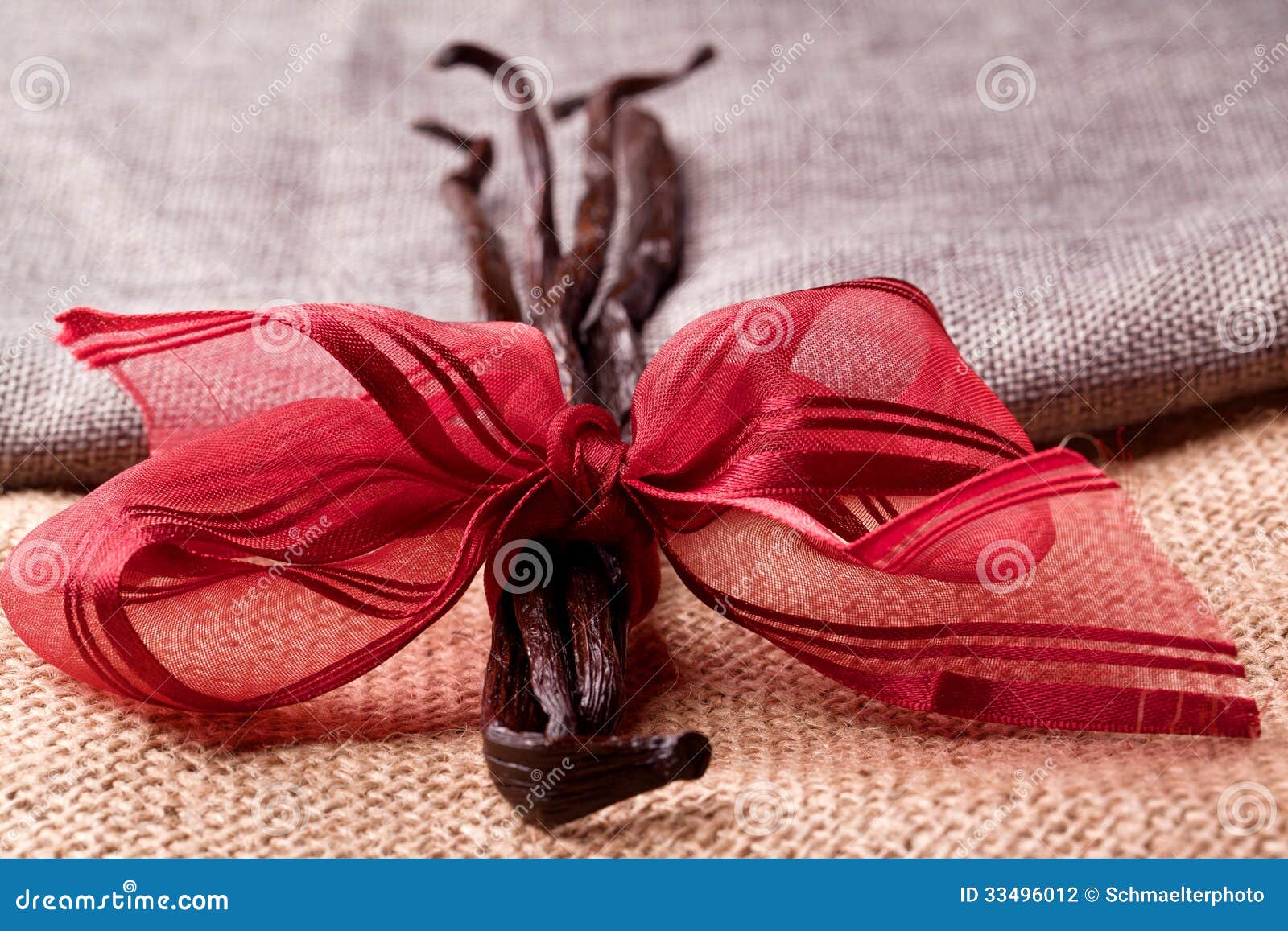 Gourmet vanilla bean stock photo. Image of string, organic 33496012