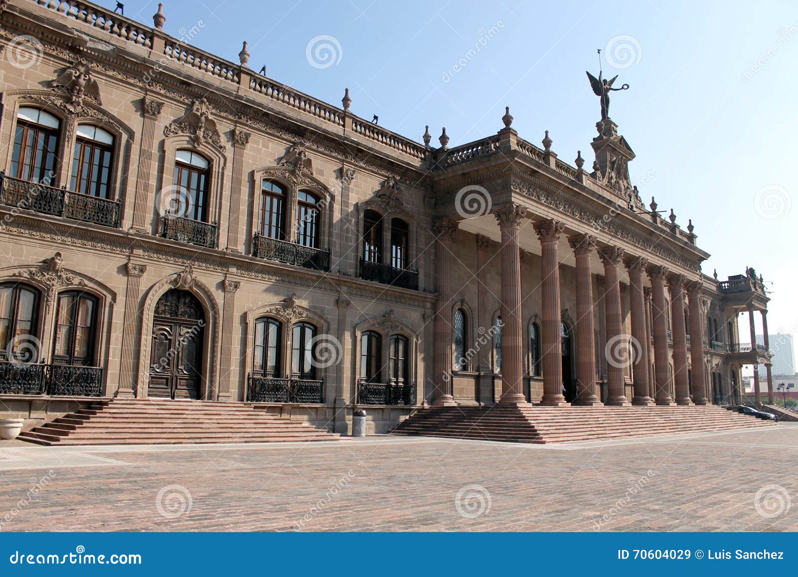 government palace of nuevo leon