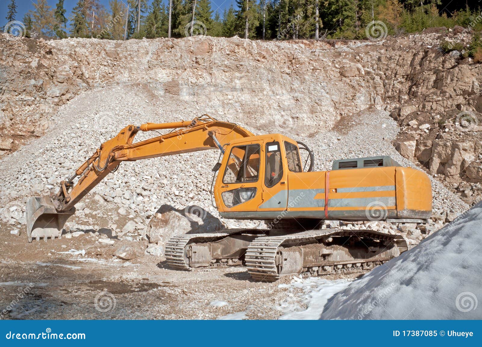 GrabberMachine stock image. Image of power, chain, land 17387085