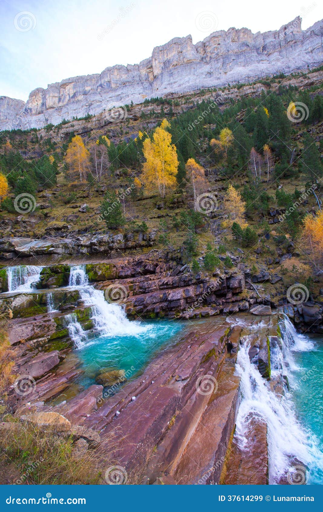 gradas de soaso in arazas river ordesa valley pyrenees huesca sp