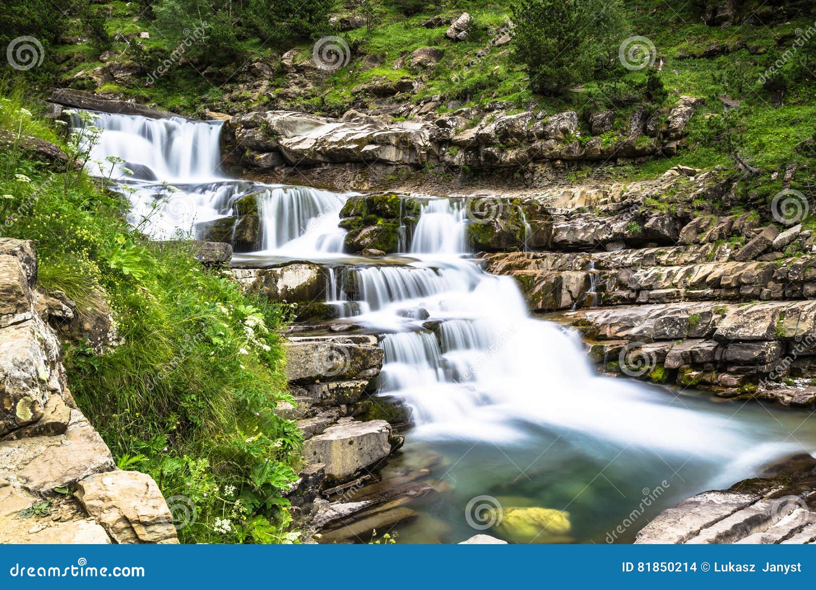 gradas de soaso. waterfall in the spanish national park ordesa a