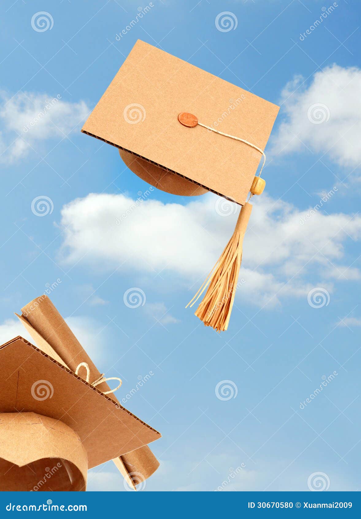 graduating toss hats