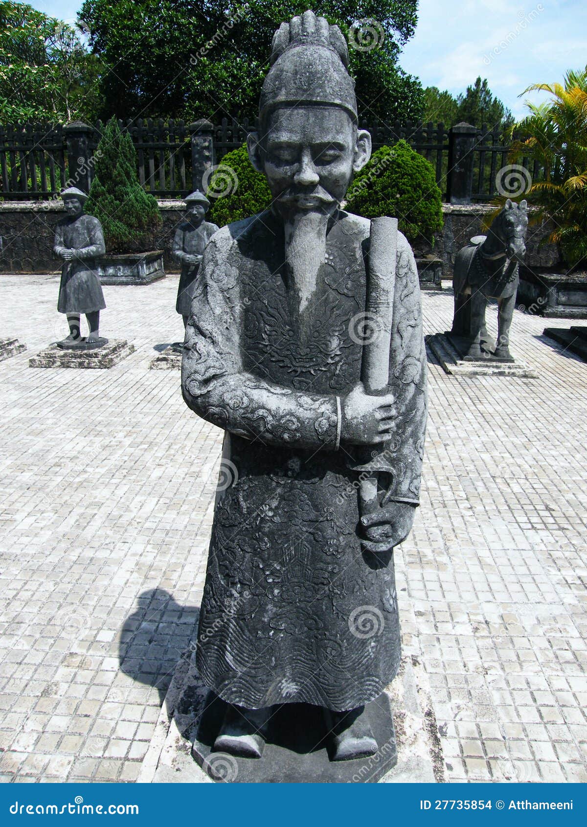Mandarin bij Koninklijk Graf van Keizer Khai Dinh, Tint, Vietnam