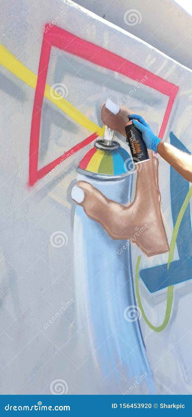 Graffiti Hand on Halfpipe editorial image. Image of glove 156453920