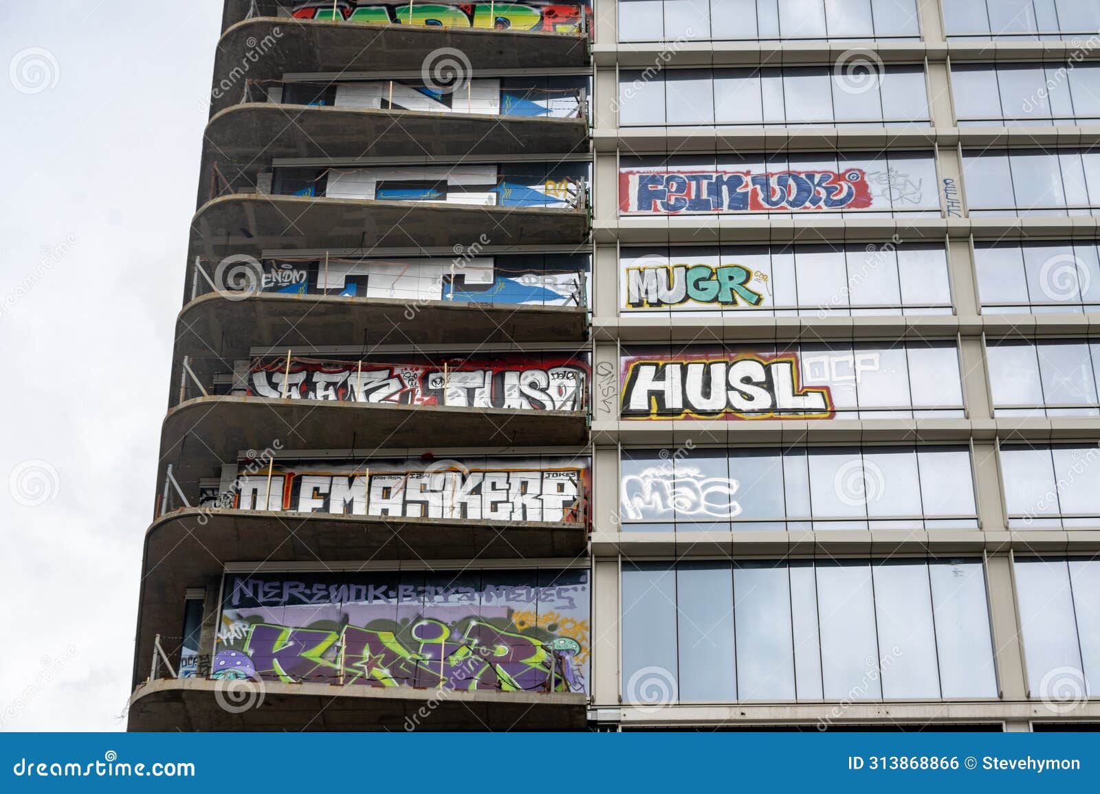 Graffiti on Skyscrapers in Downtown Los Angeles Editorial Photo Image
