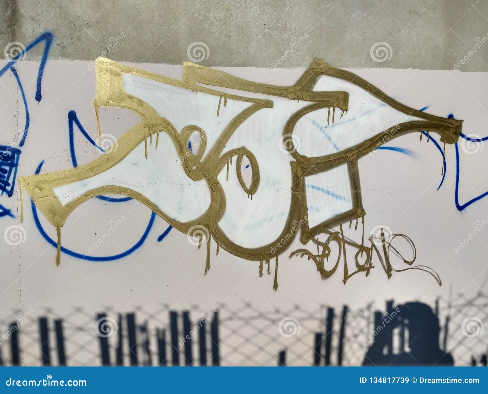 Graffiti stock image. Image of graffiti, paint, hiphop 134817739