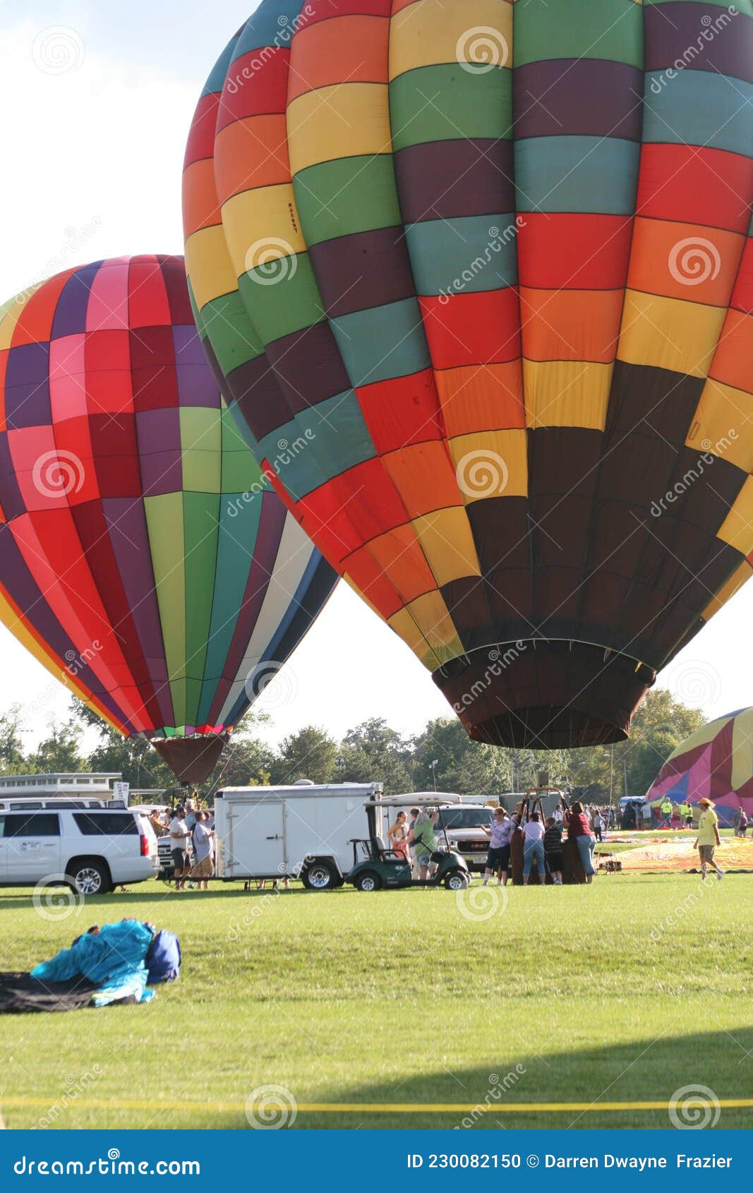 Gran Carrera De Globos 2021 Li Imagen editorial - Imagen de resplandor,  bosque: 230082150