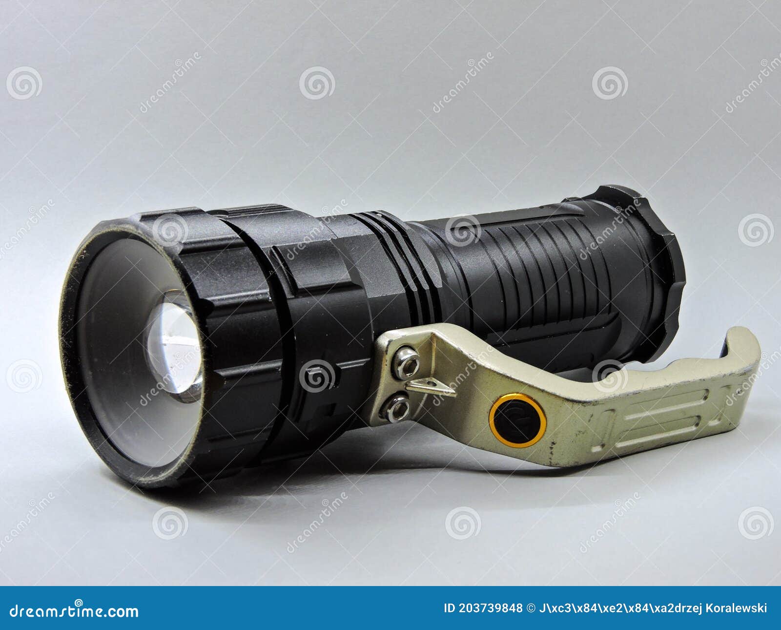 Gran Linterna Negra. Linterna Policial. Foto de archivo - Imagen de  proyector, emergencia: 203739848