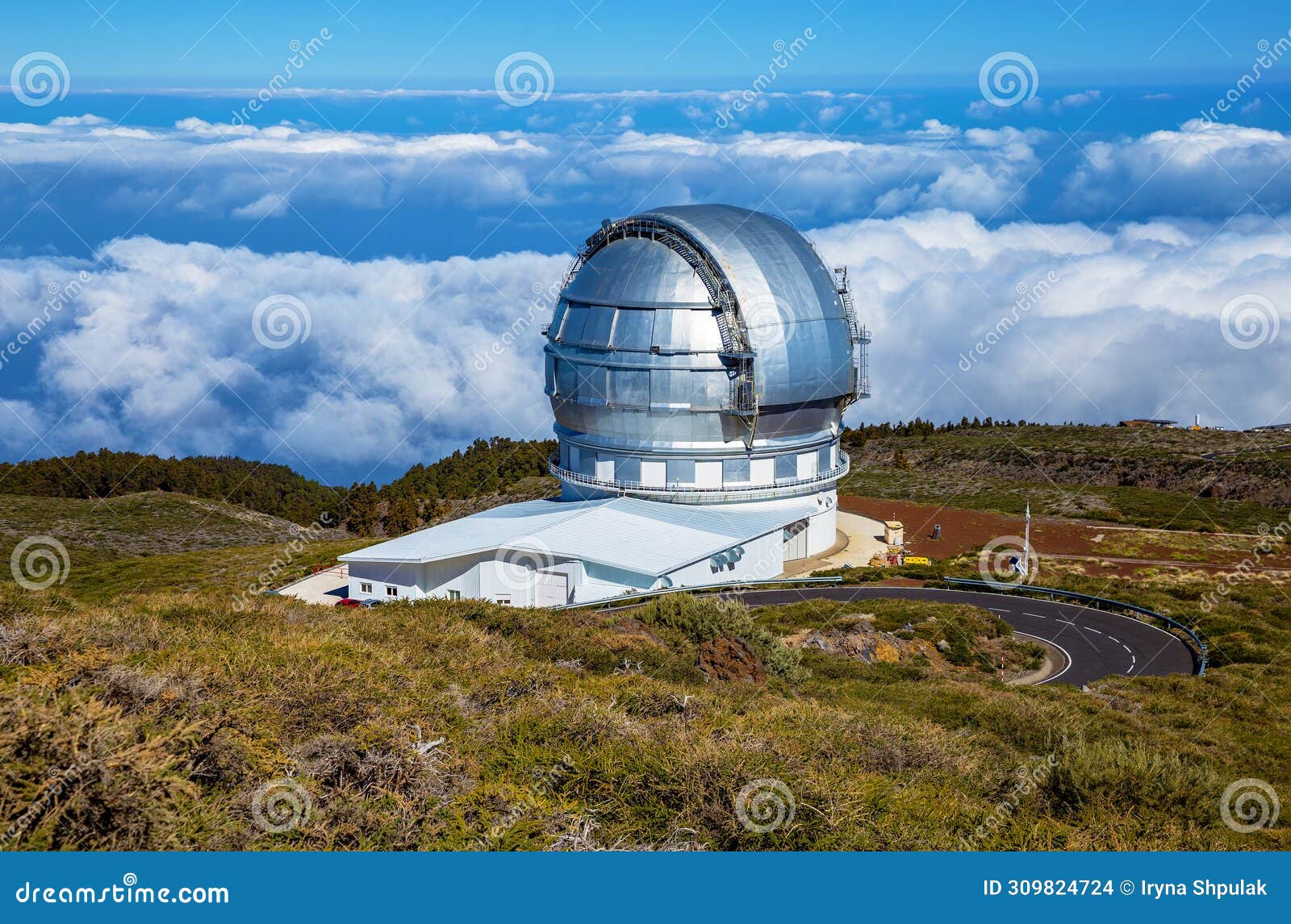 gran telescopio canarias, roque de los muchachos observatory, island la palma, canary islands, spain, europe