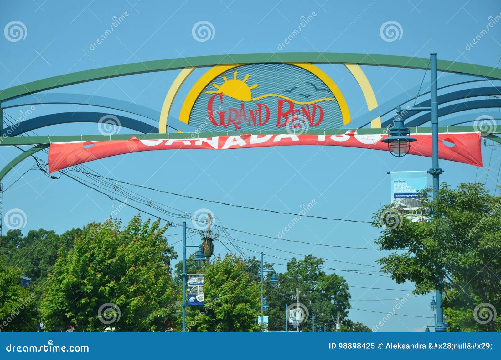 Grand Bend beach editorial image. Image of bend, beach 98898425