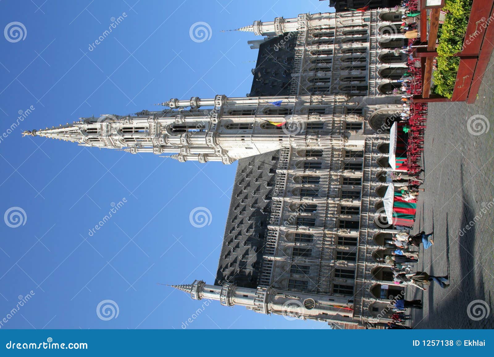 grand place brussels cityhall