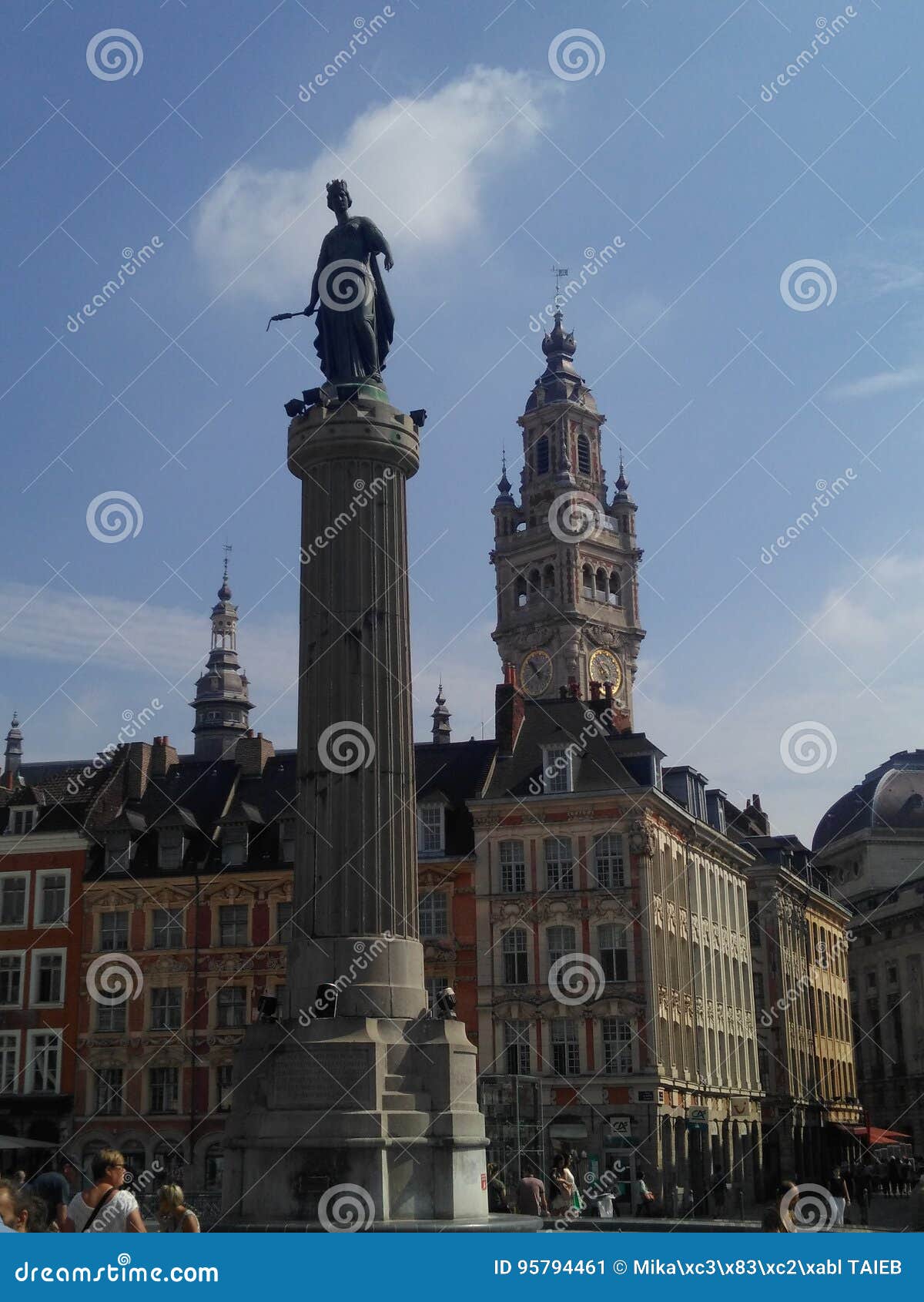 Grand Place Lille foto editorial. Imagen de sacudir, cielo - 95794461