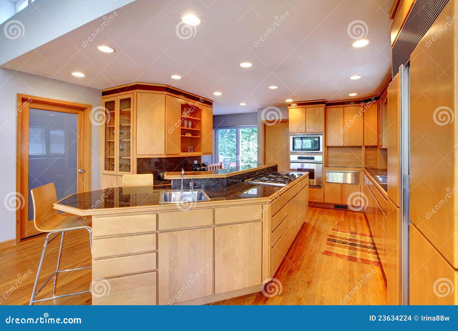 City apartment kitchen: ideas about city apartments on pinterest ...
