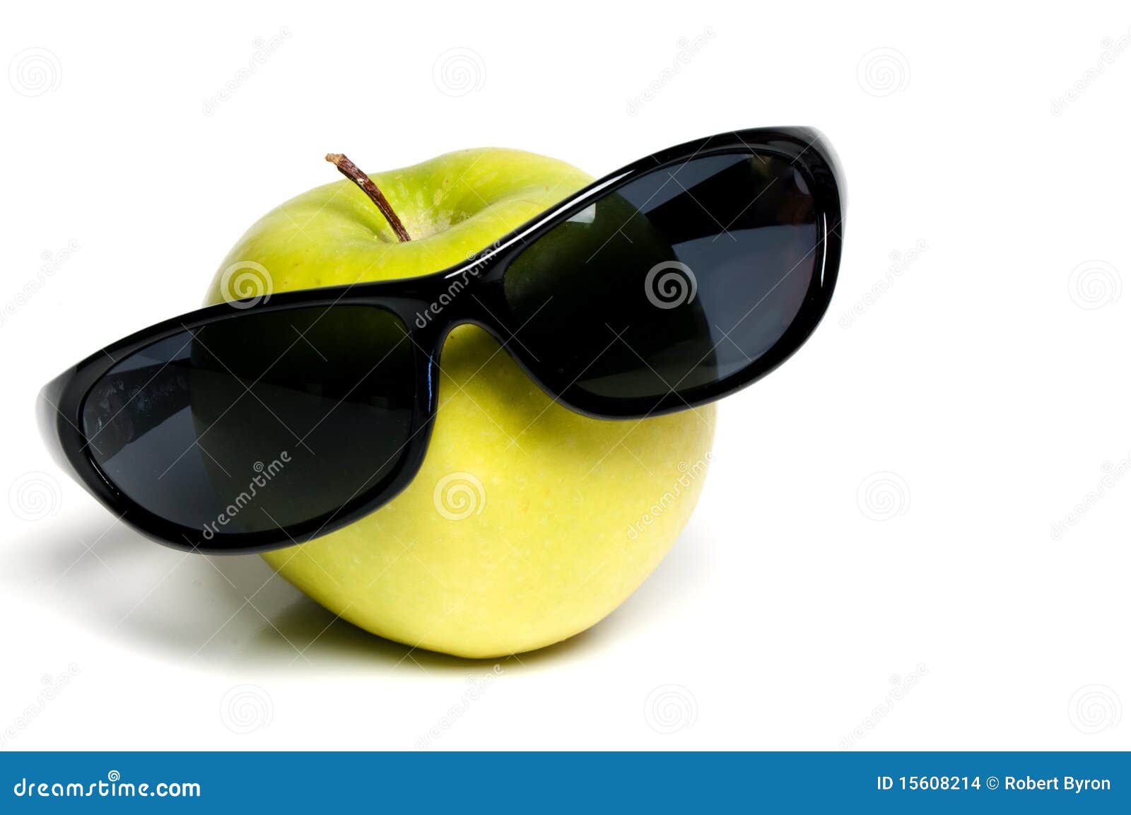 Doelwit Bedrog rol Granny Smith Apple with Sunglasses Stock Photo - Image of eyewear,  sunglasses: 15608214