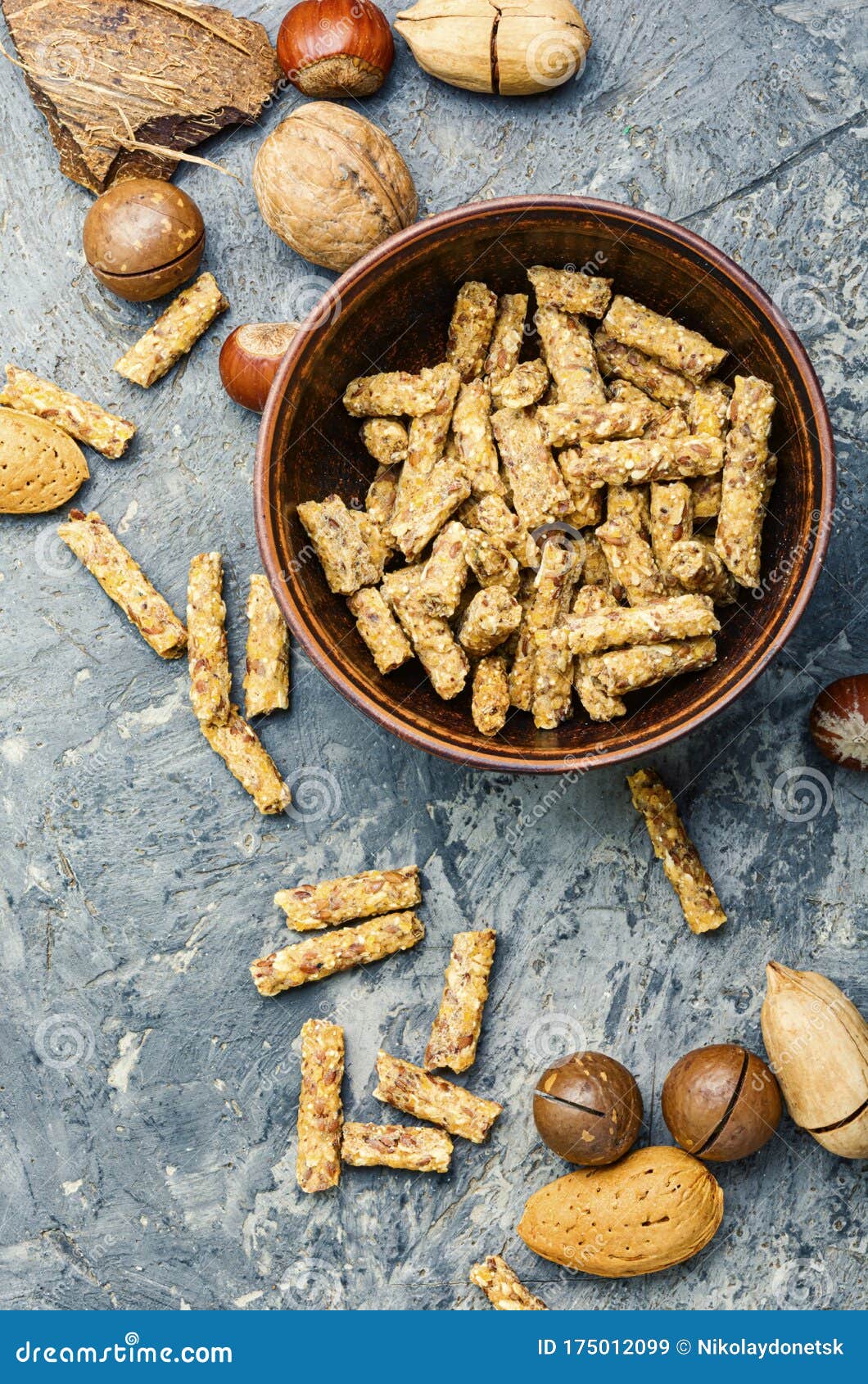 Granola and mixed nuts stock image. Image of coconut 175012099