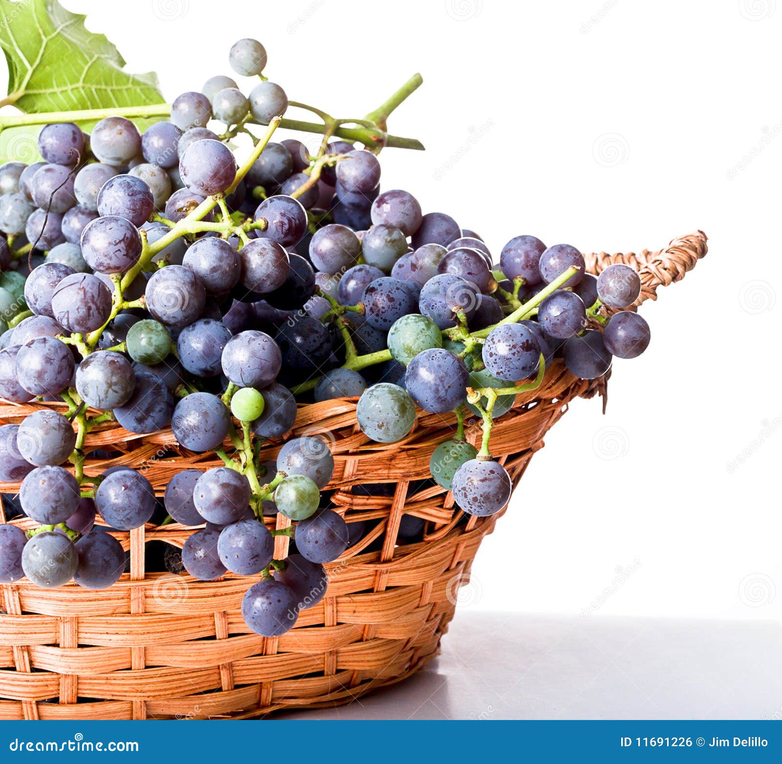 Grapes in a basket stock photo. Image of fruit, dessert 11691226