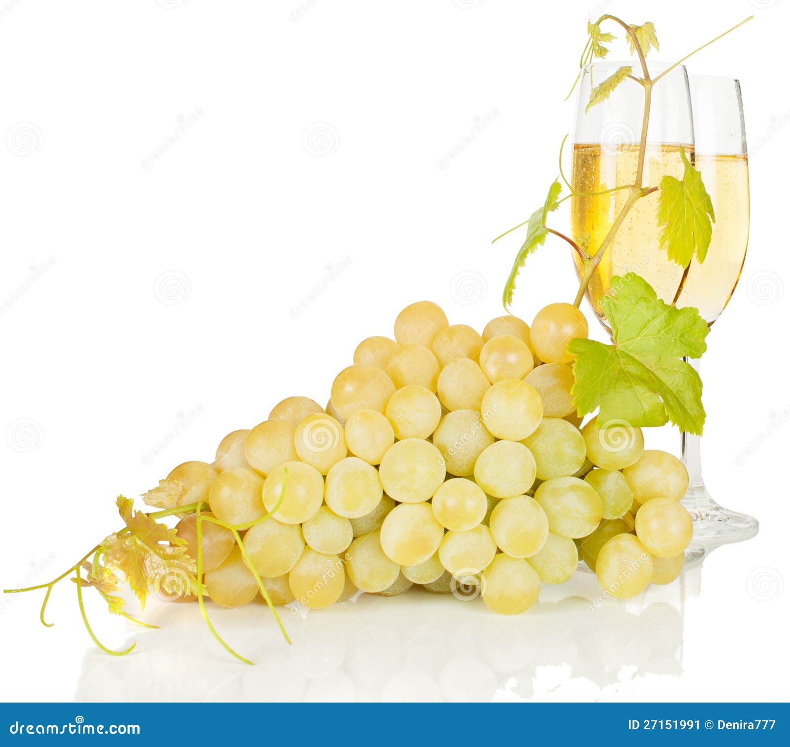 Grapes and champagne stock image. Image of closeup, green 27151991