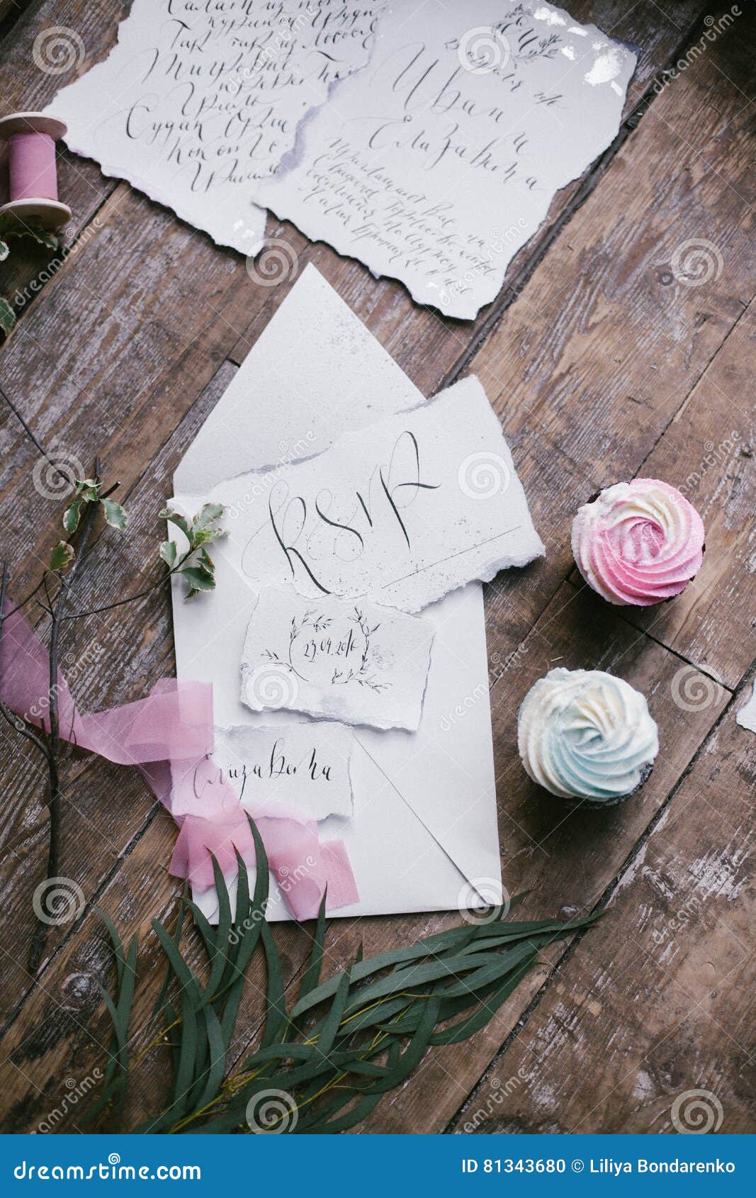 Graphic Arts of Beautiful Wedding Calligraphy Cards with Two Mini Cakes and Pink  Chiffon Ribbon. Stock Photo - Image of beautiful, pink: 81343680