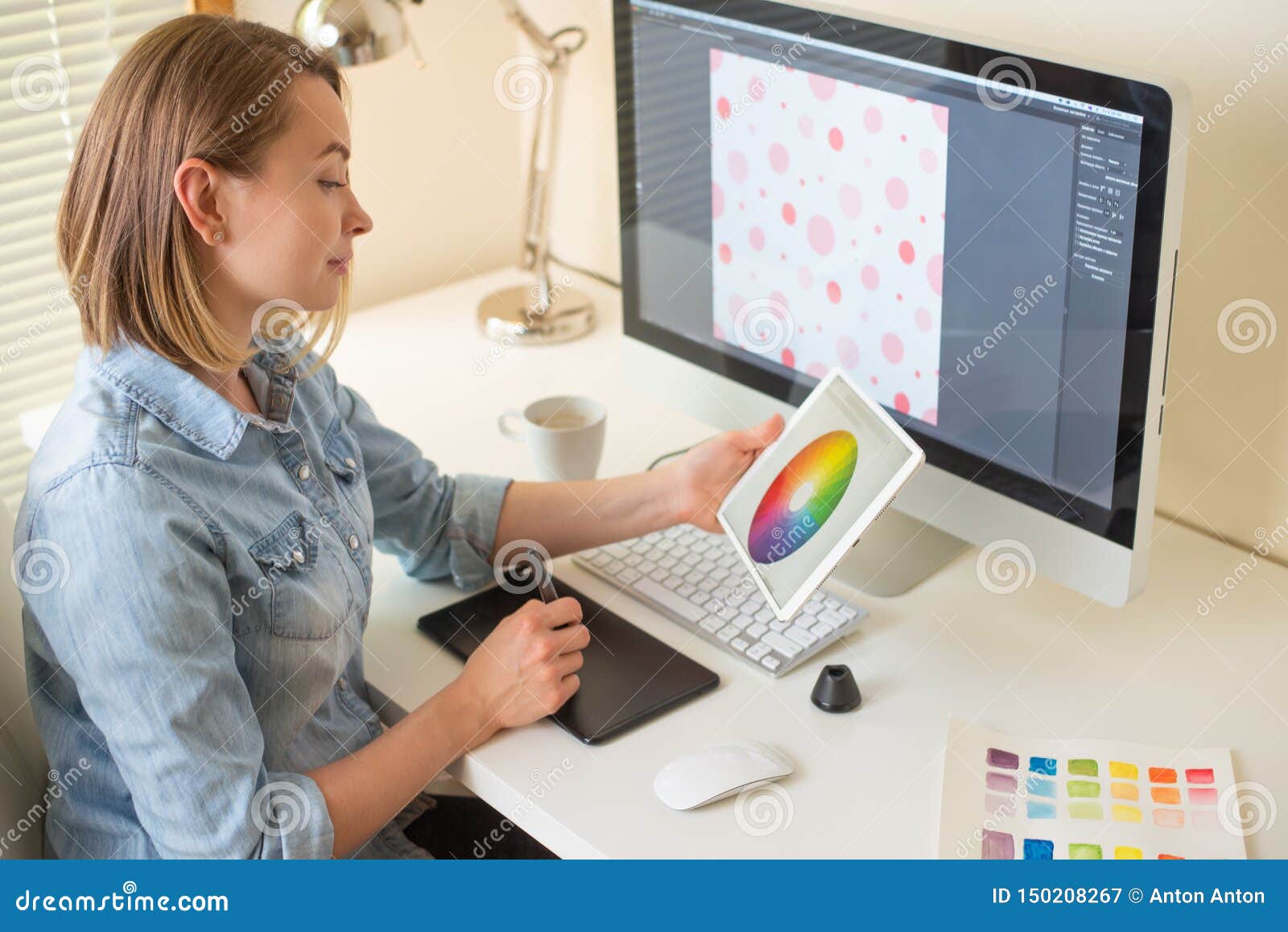 graphic design freelancer