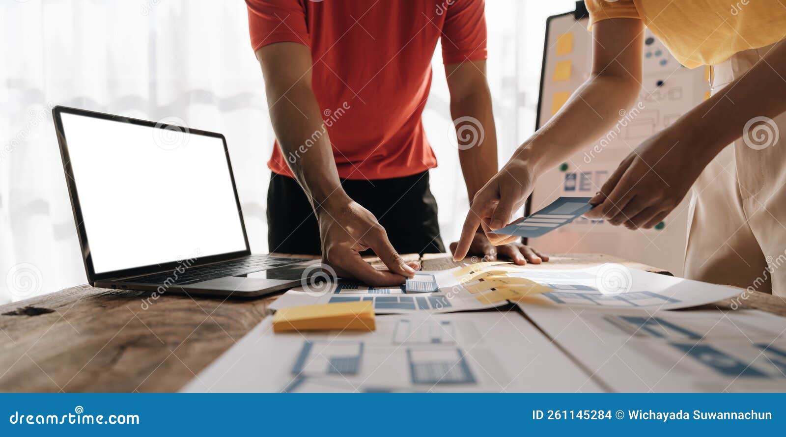 Graphic Designers Creative Drawing site Ux App Development and