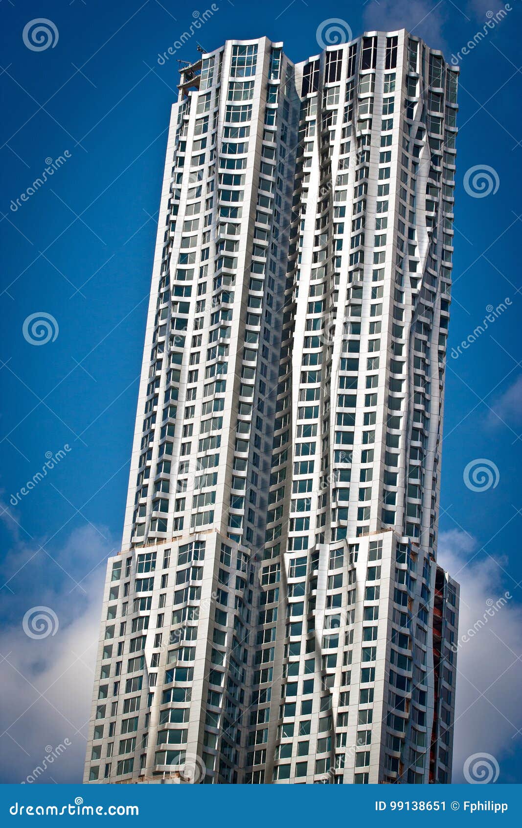 Grattacielo Di New York Dall'architetto Frank Gehry Fotografia Editoriale -  Immagine di residenziale, corteo: 99138651