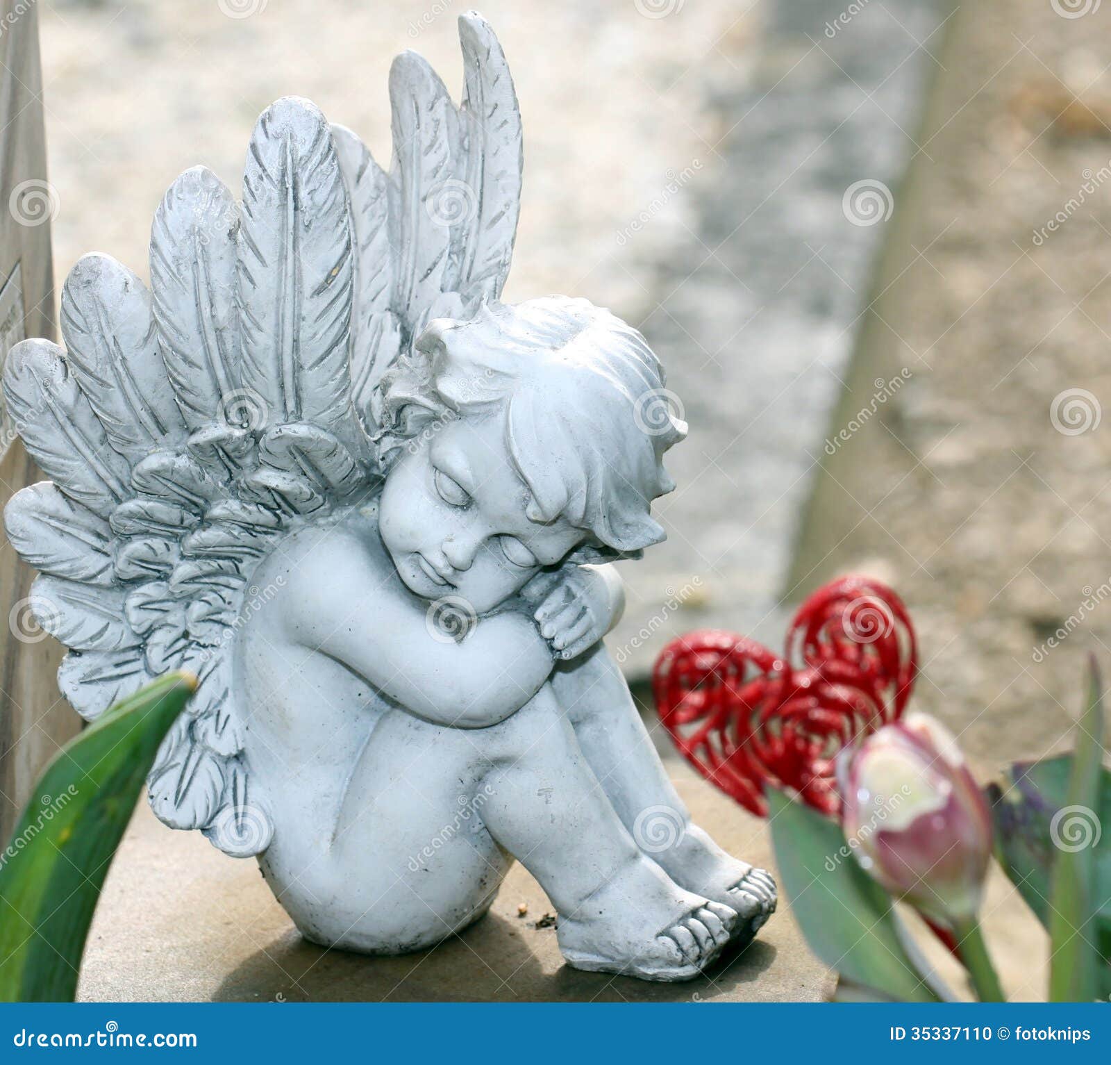 Grave angels stock photo. Image of decoration, spring 35337110