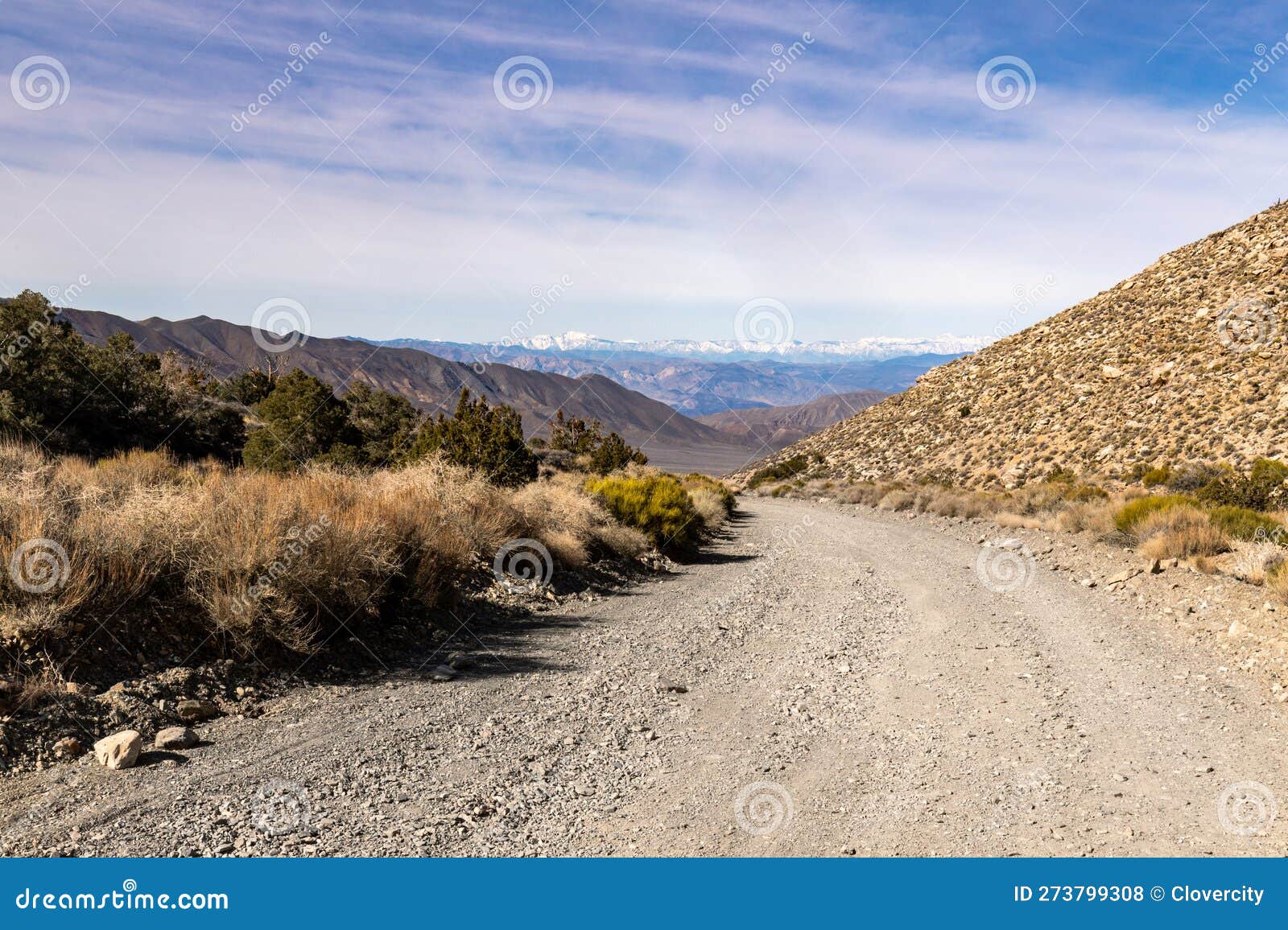 Gravel Road Leading into the Valley Stock Photo Image of desert, dirt