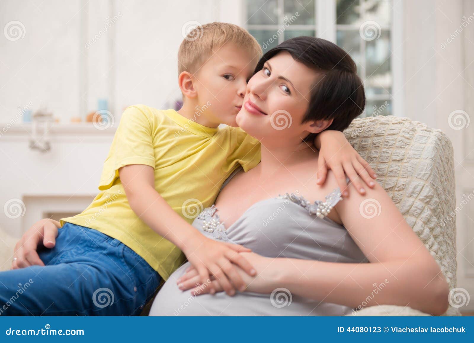 Волосатые киски мама с сыном