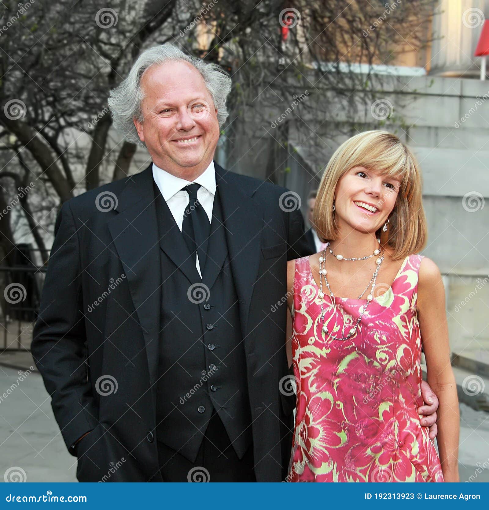Graydon Carter And Anna Carter At Vanity Fair Party For 2008 Tribeca Film Festival Trib Editorial Stock Photo Image Of Charming Graydon Carter And Anna Carter At Vanity Fair Party For 2008 Tribeca Film Festival Trib Editorial Stock Photo Image Of Charming