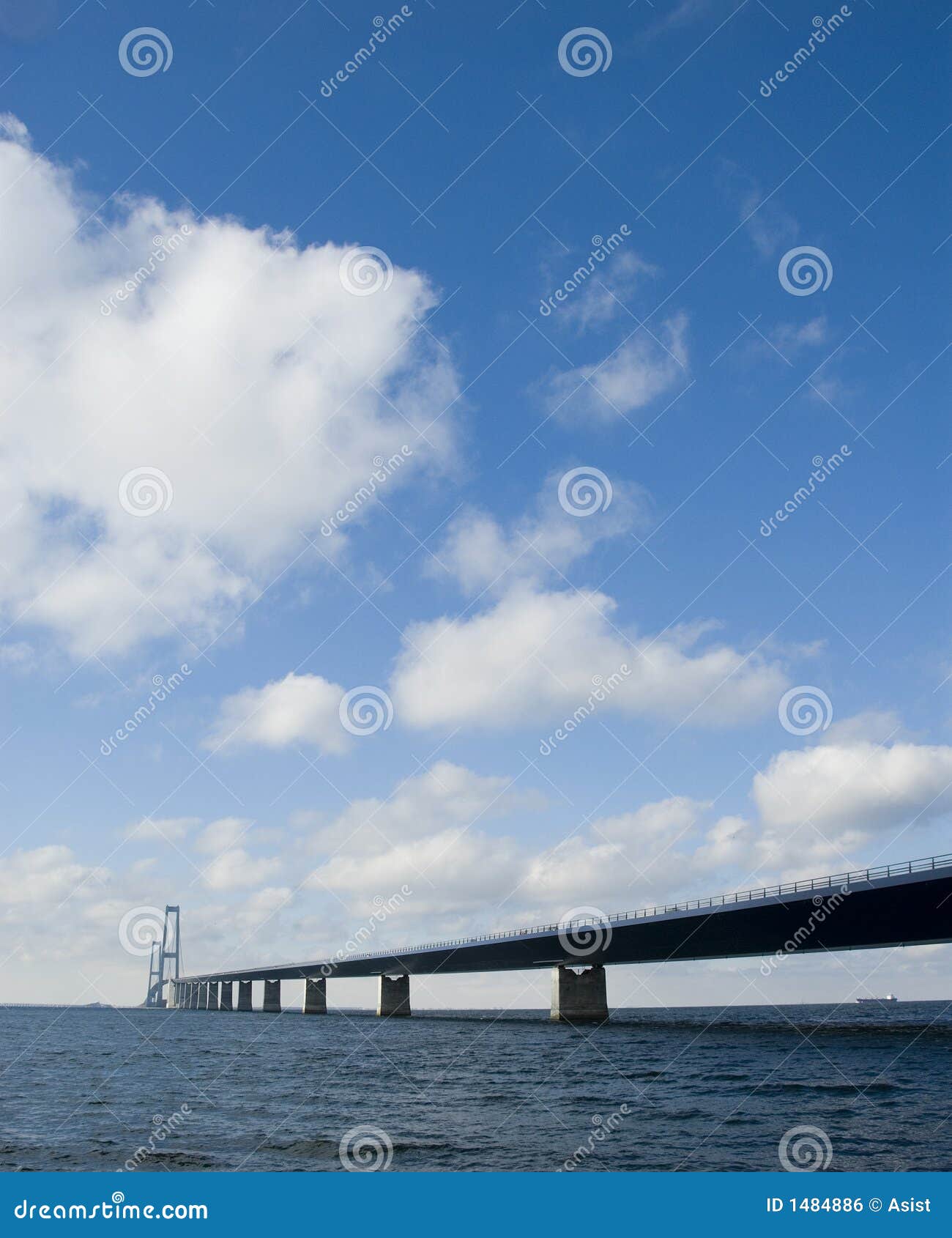 Great Belt Bridge stock photo. Image of scenery, suspension 1484886
