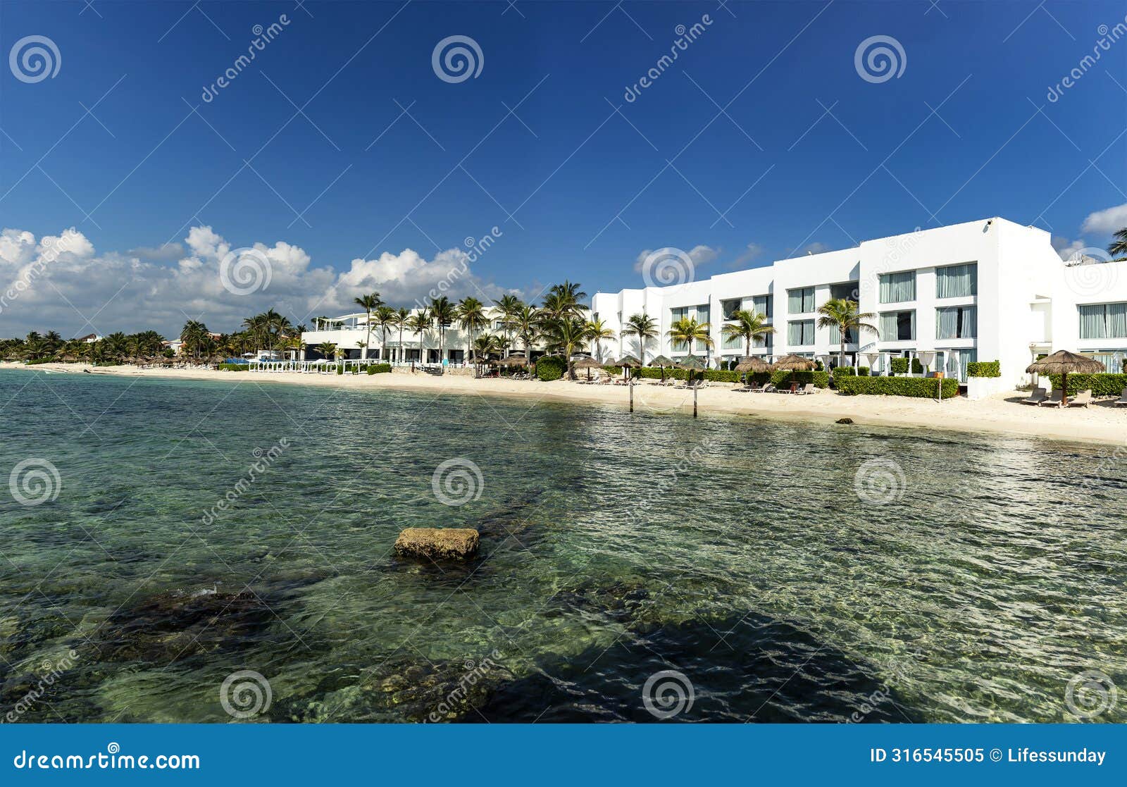 great caribbean resort hotel with paradisiacal beaches