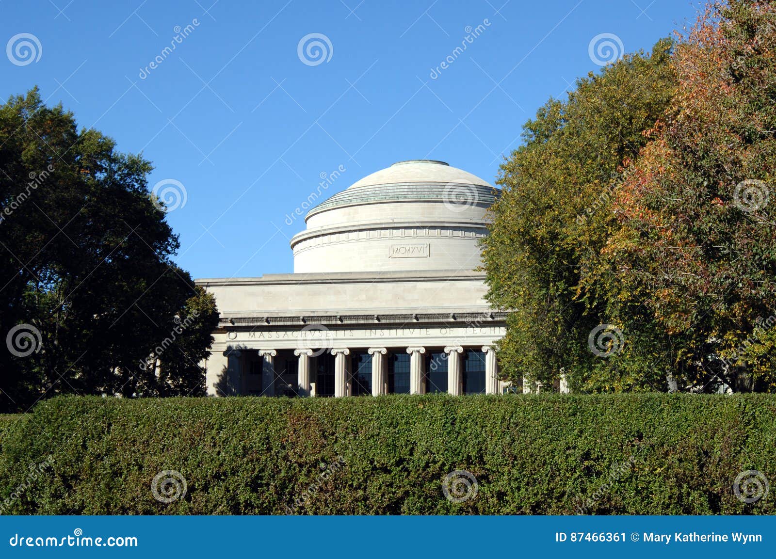 great dome of mit in boston