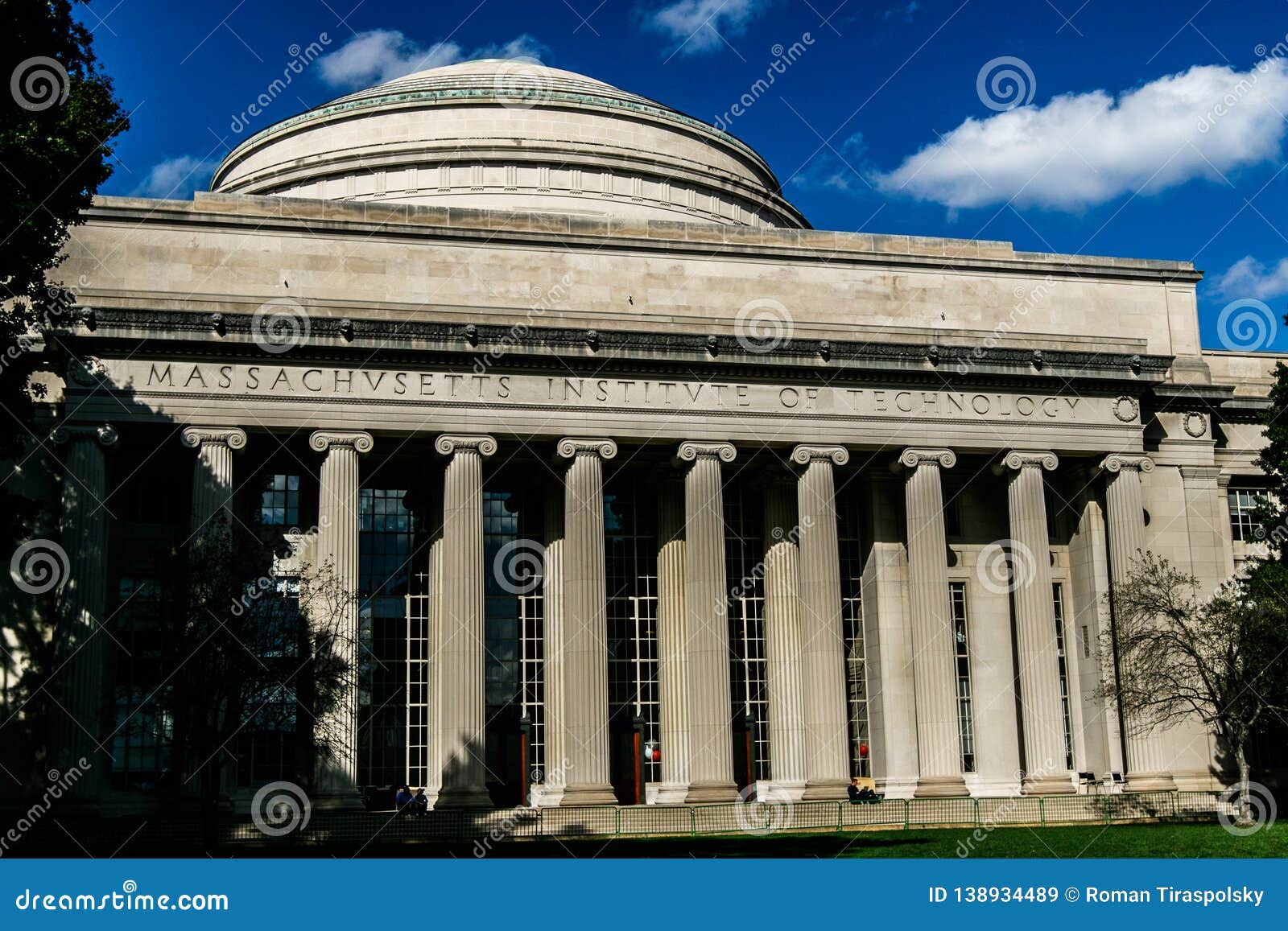 Great Dome of MIT editorial stock image. Image of campus 138934489