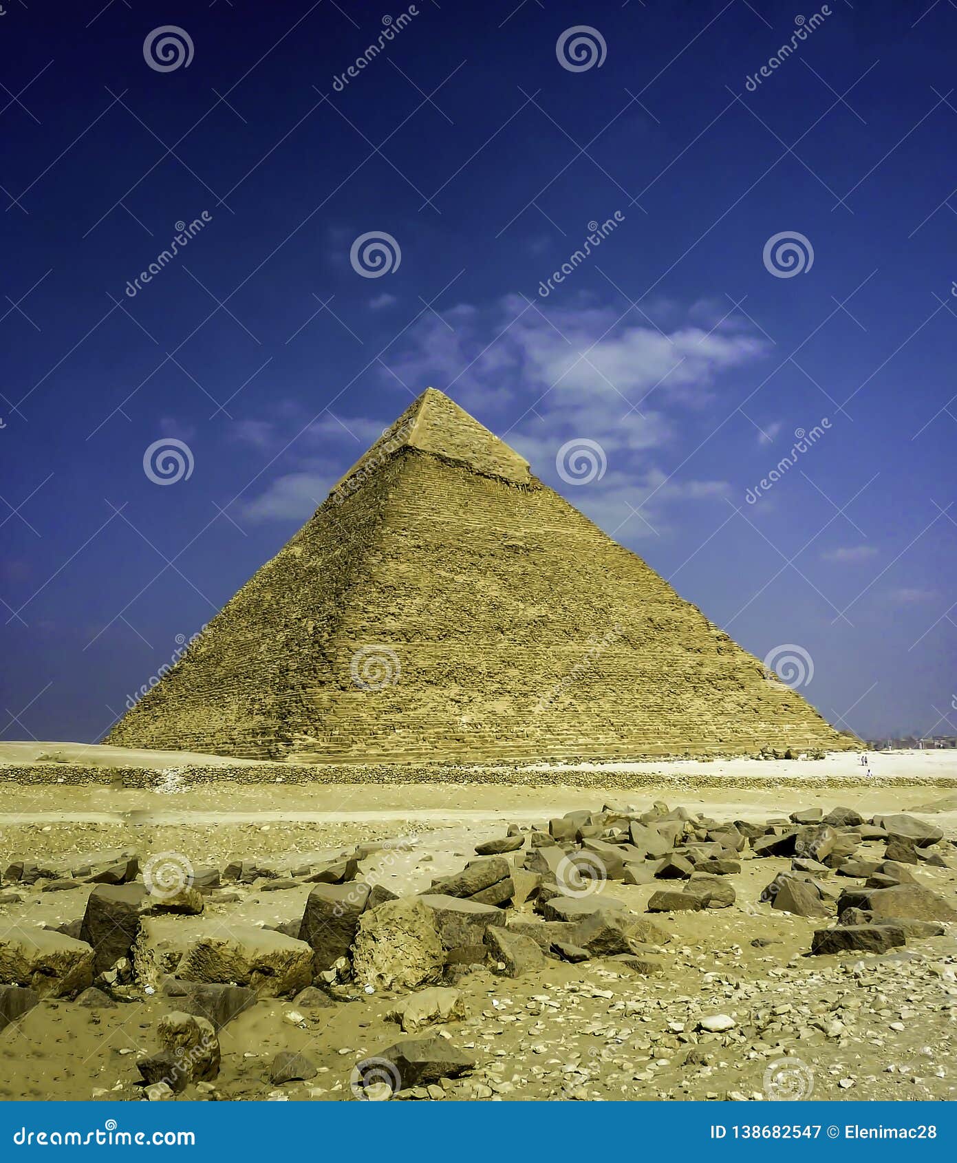 Great Pyramid of Khafre in Cairo, Egypt. Stock Image - Image of famous ...