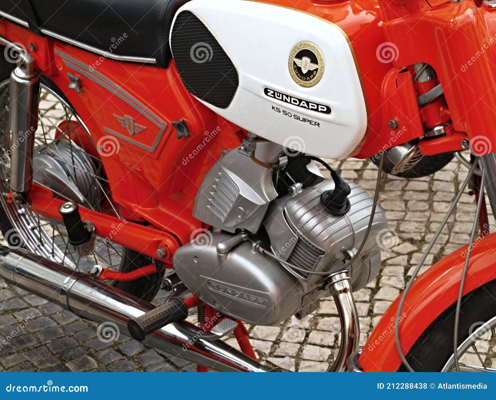 Front of a Classic Zuendapp Moped Editorial Stock Photo - Image of chrome,  ks50: 212288438