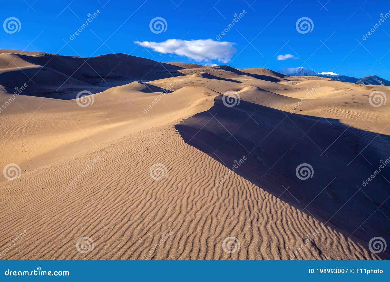 great sand dunes national park in colorado