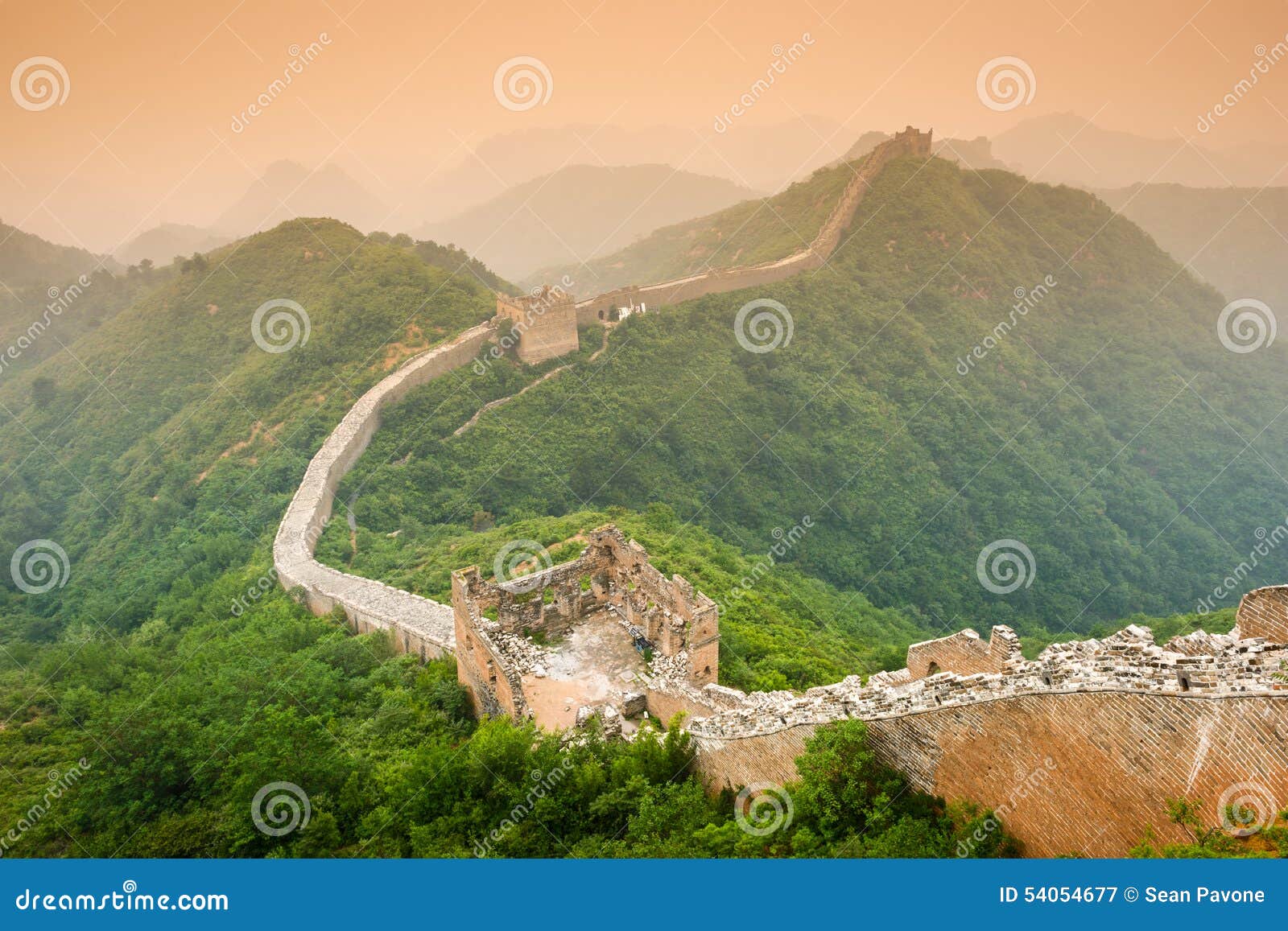Unrestored Section of the Great Wall of China Photos