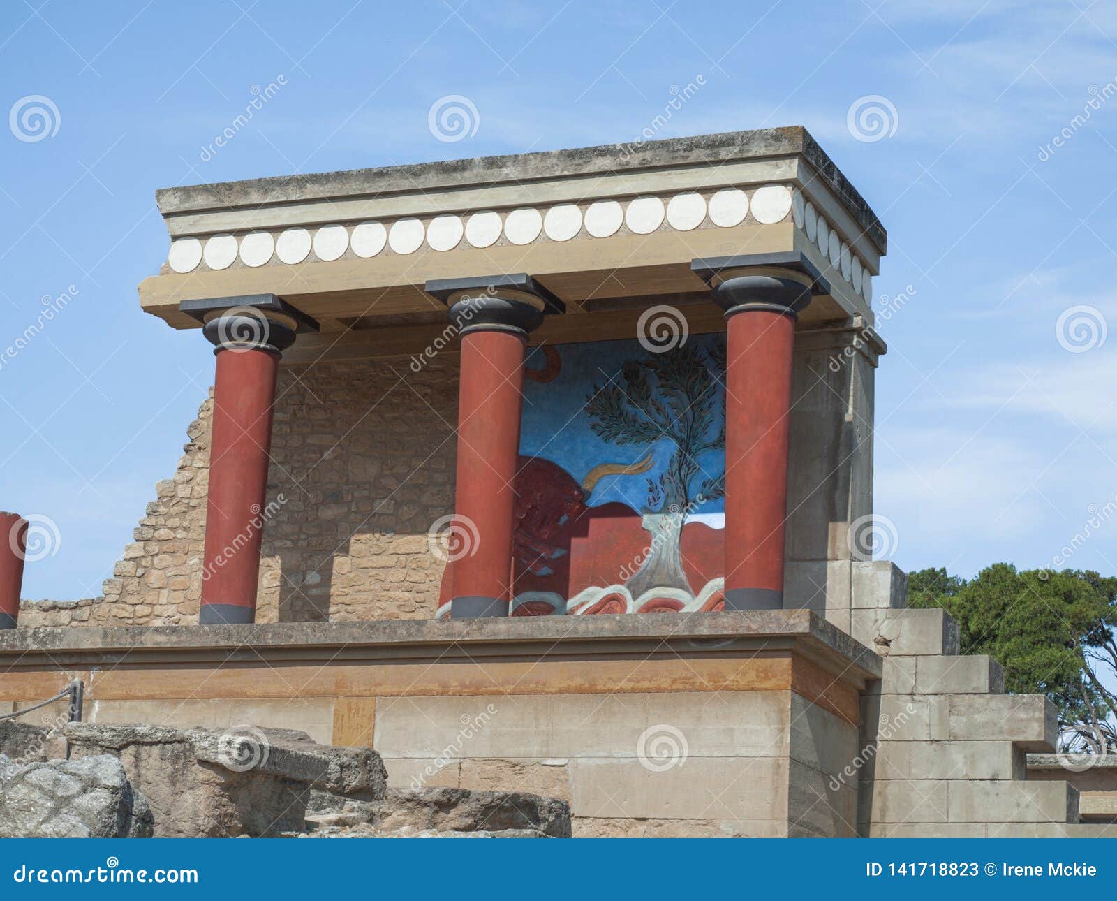 greece, crete, knossos palace dates from 1900bc, architectural and archaeological site