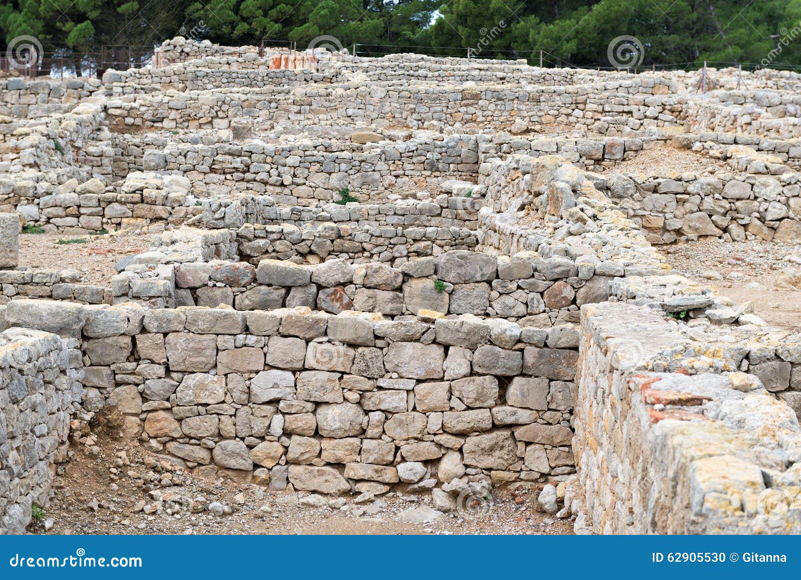 greek ruins of empuries