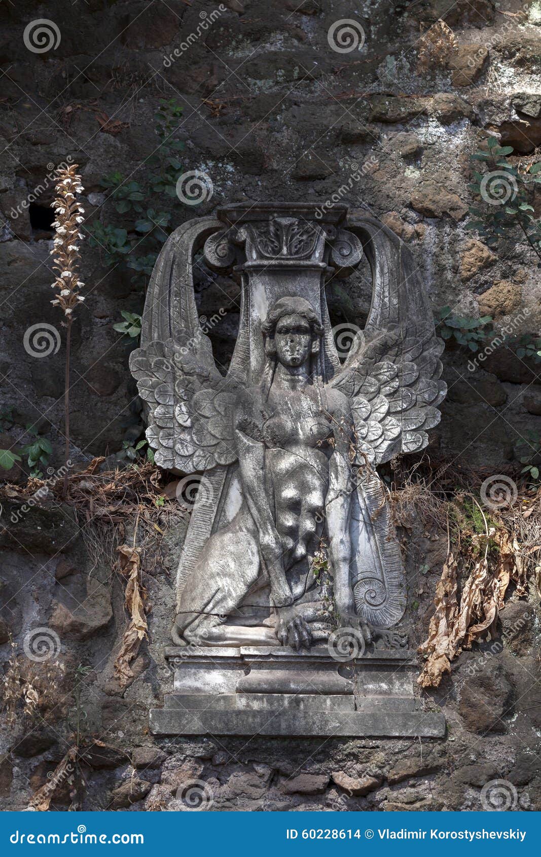 greek sphinx horti farnesiani