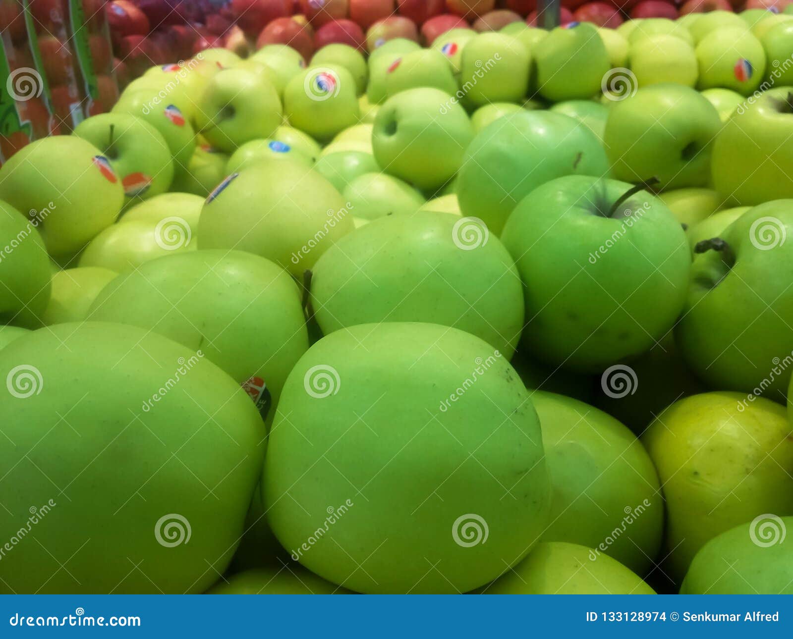 Green Apple Market stock photo. Image of nature, natural 133128974
