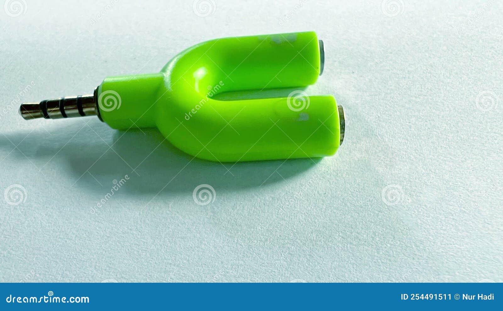 Green Audio Splitter Cable for Headset and Mic Stock Image Image of