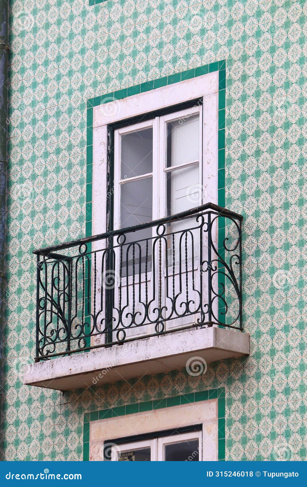 green azulejos tiles in lisbon, portugal
