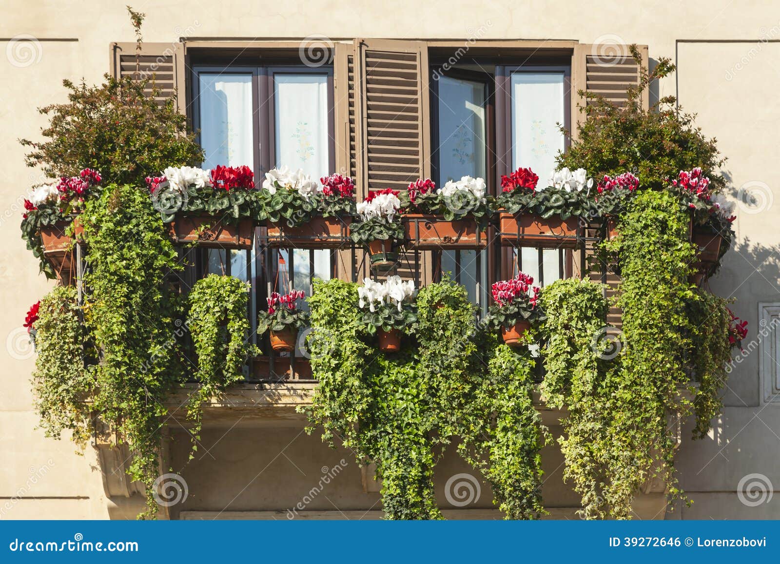 Green balcony stock photo. Image of flowers, outdoor 39272646
